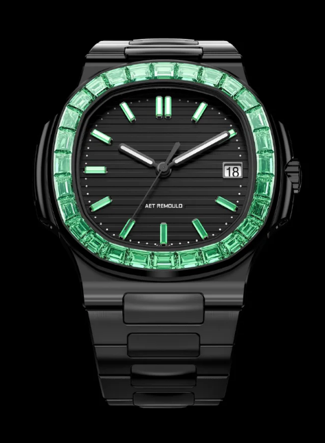 Review Fake Patek Philippe Nautilus tsavorite 5711/113P watch sale